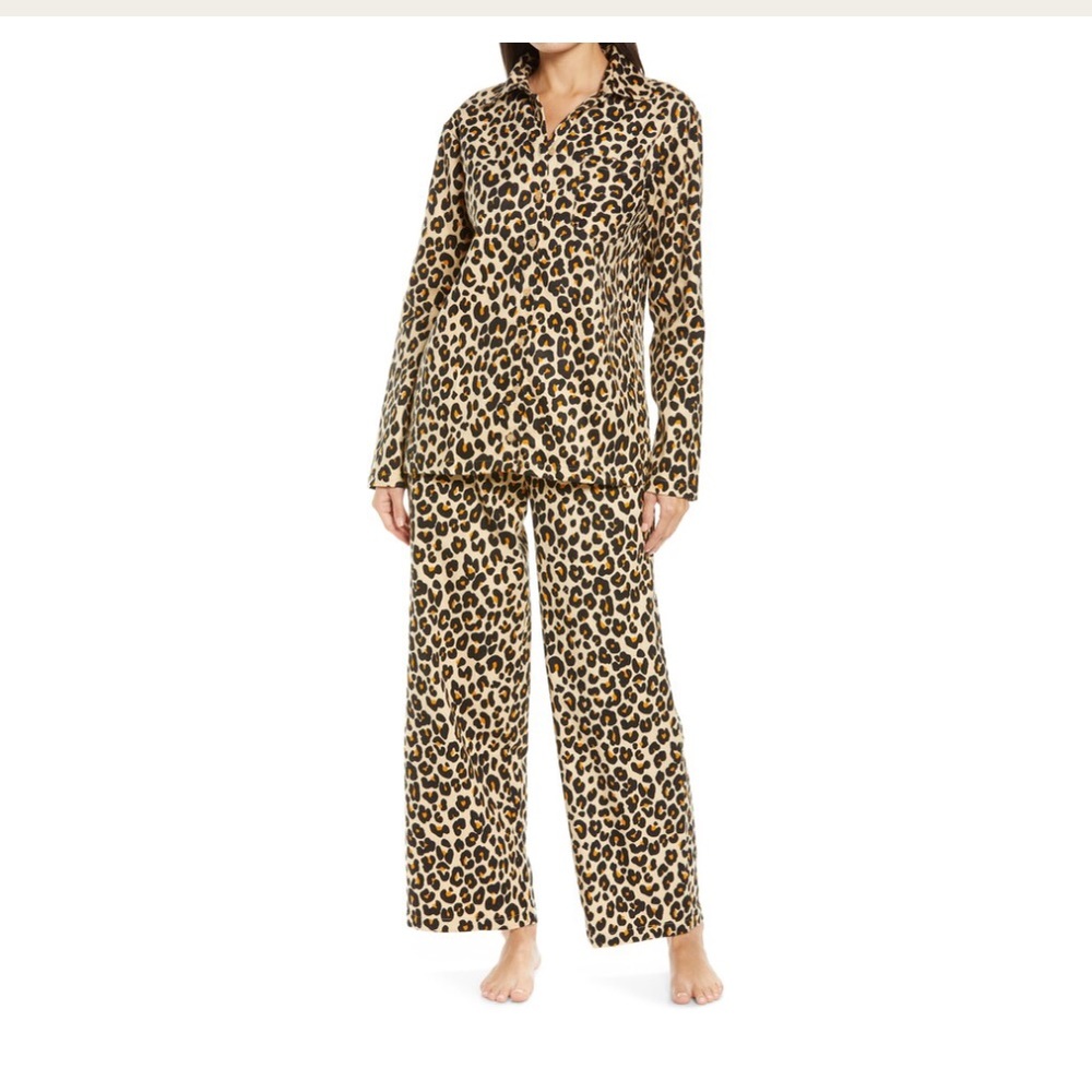 NORDSTROM COTTON FLANNEL 2 PIECE PAJAMAS SET LEOPARD PRINT SIZE MEDIUM NWOT